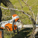 MSA 220C STIHL's  powerful cordless chainsaw, with a 14" / 35 cm bar length