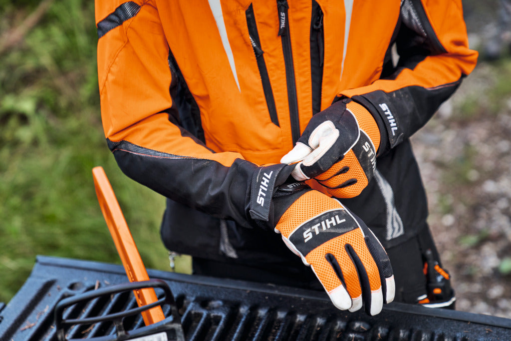 Stihl Dynamic Vent Work Gloves – Shire Garden Machines